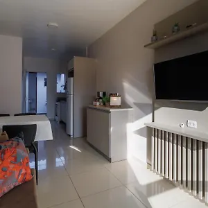 https://casa-3-praia-de-armao.santa-catarina-brasil.com